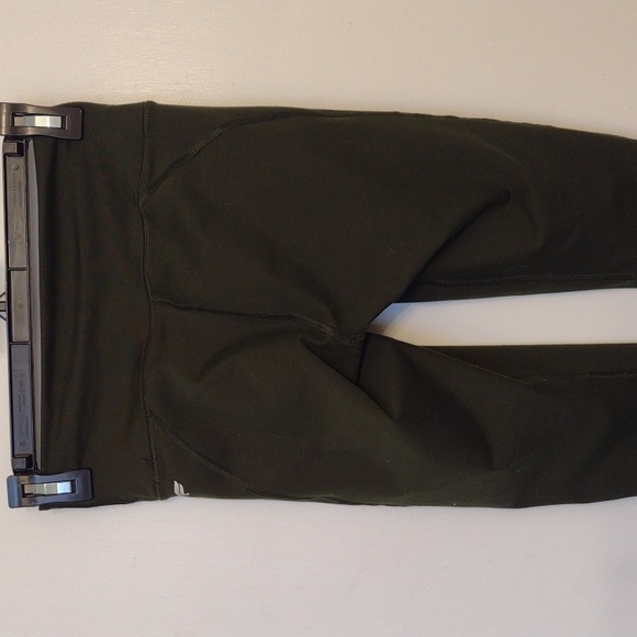 Fabletics Forest Green Tight Compression Leggings size Small - Picture 9 of 12